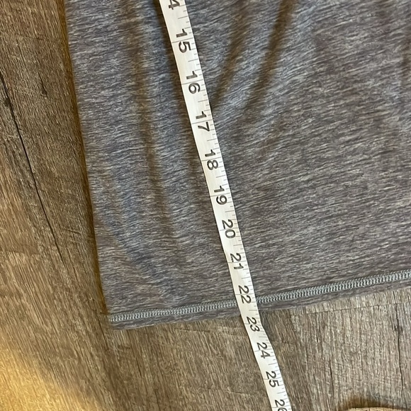 LULULEMON Dancing Warrior Tank Heathered Slate Gray and Grapefruit size 4 - Picture 15 of 15